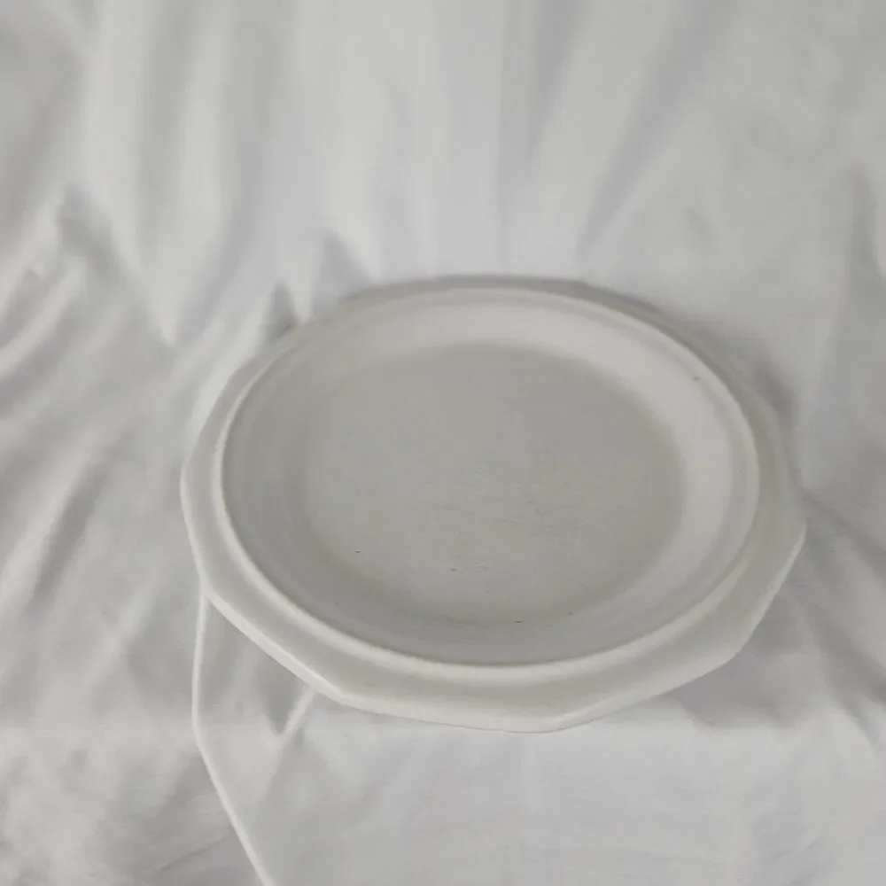 Pfaltzgraff Heritage White 8”‎ Luncheon Plate Made In USA Small Chip
